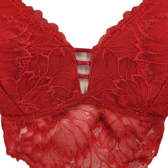 Auden Lace Bralette – Red Longline with Cutout - Picture 6 of 7